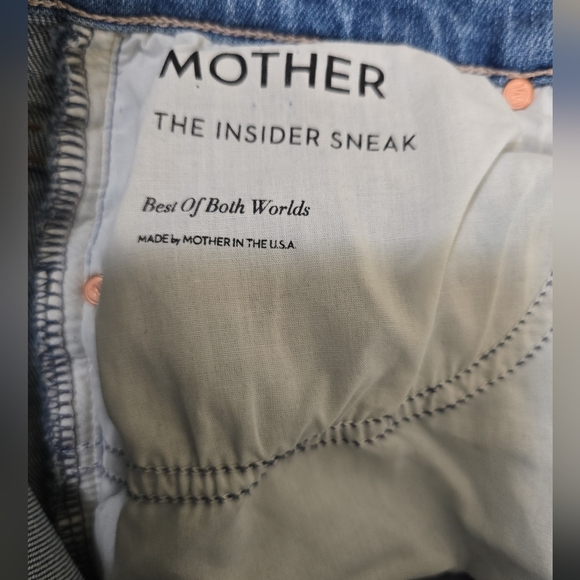 Mother The Insider Sneak in Best of Both Worlds 29 Distressed Bootcut - Picture 9 of 12